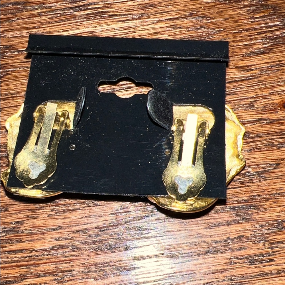 The 80s are Calling! Gold Textured Clip-On Earrings - Picture 3 of 5